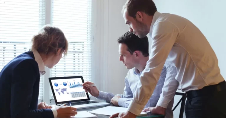 IT Experts Voordelen Job IT Consultant Social Media Liggend 1200