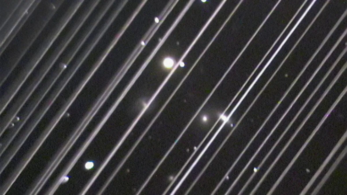 SpaceX Starlink Satellites Deployed in Stunning View from Space SpaceX Starlink Satellites Deployed in Stunning View from Space