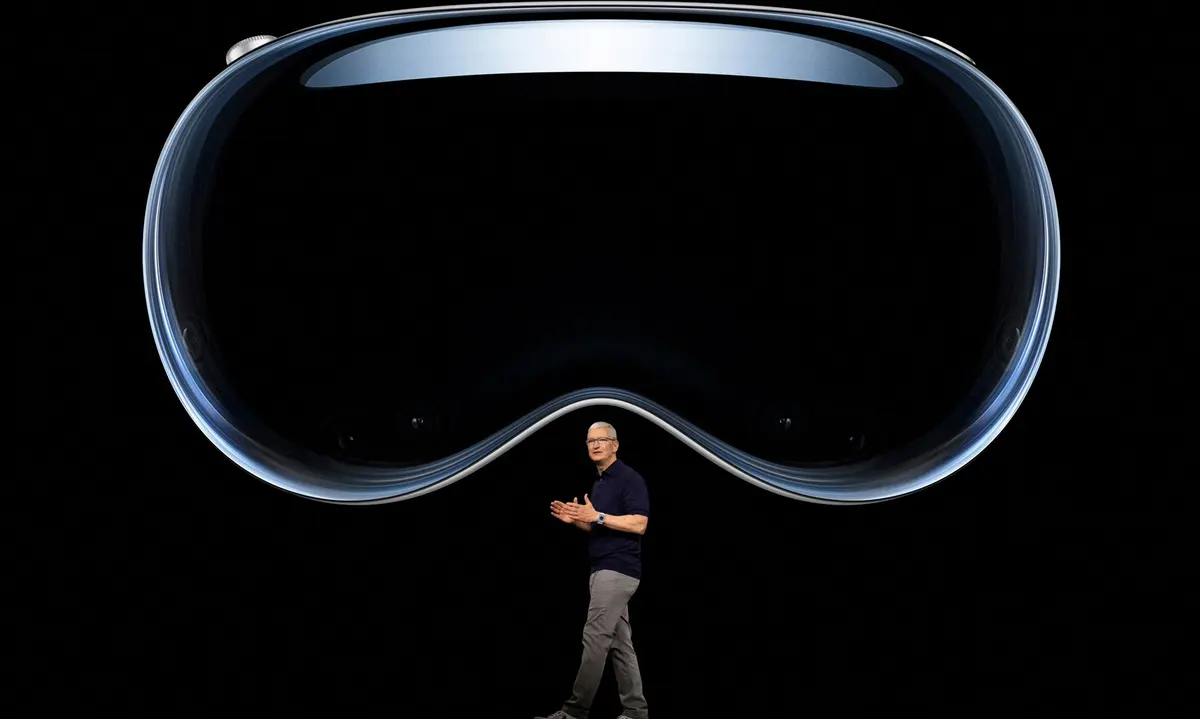 Apple Vision Pro: A New Era of Mixed Reality Begins in the U.S.