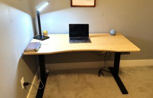 FlexiSpot E7 Pro Review: Elevating Workspaces with Customizable Ergonomics and Sturdy Design