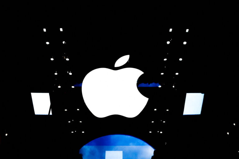 Apple Acquires AI Startup DarwinAI