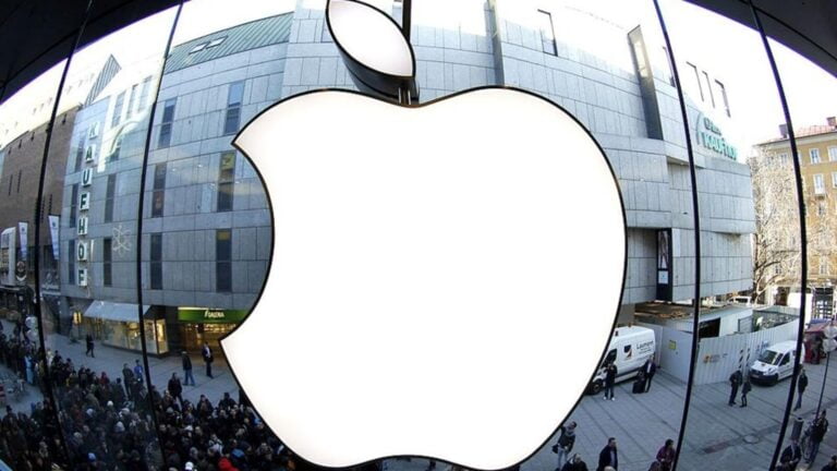Apples New Accessories A Quiet Launch with Big Expectations
