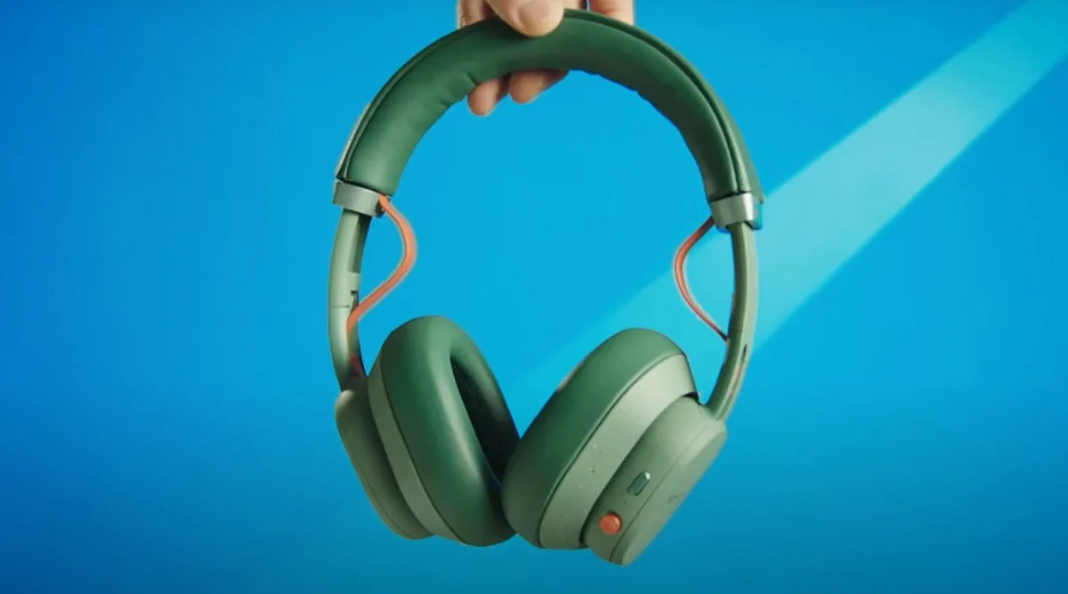 Fairbuds: Revolutionizing Listening with Swappable Battery Technology Fairbuds: Revolutionizing Listening with Swappable Battery Technology