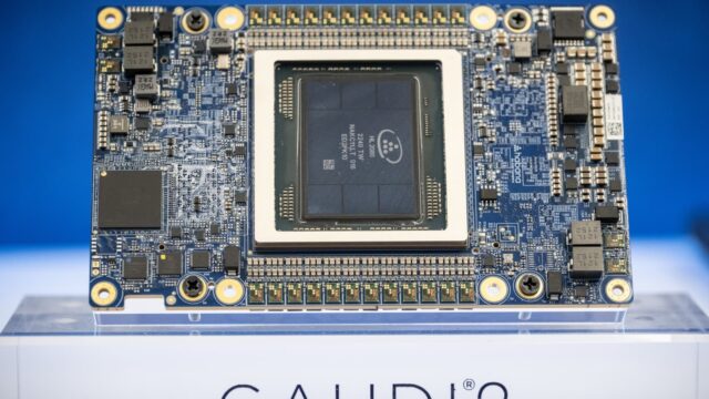 Intel's Gaudi 3 AI Chip Challenges Nvidia H100 in Latest Tech Showdown Intel's Gaudi 3 AI Chip Challenges Nvidia H100 in Latest Tech Showdown