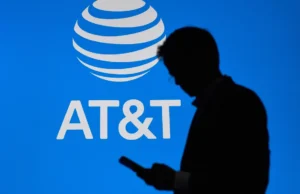 AT&T Outage Traps iPhone Users in SOS Mode