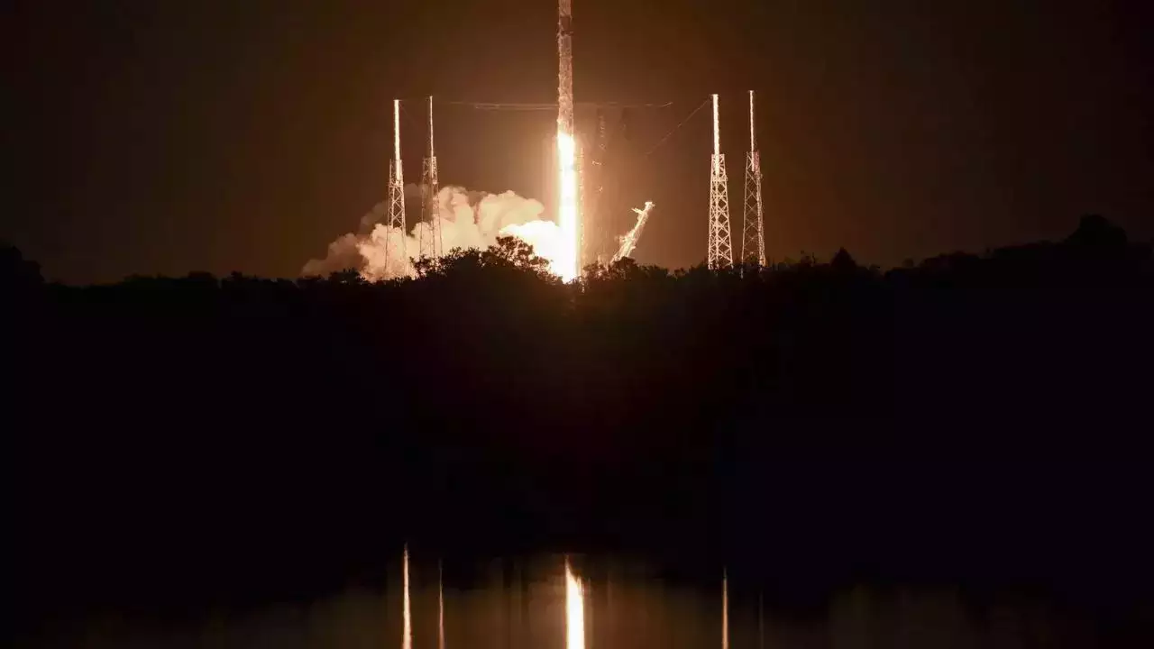 SpaceX’s Resilient Launch: 23 New Starlink Satellites Orbiting Despite Initial Setbacks SpaceX’s Resilient Launch: 23 New Starlink Satellites Orbiting Despite Initial Setbacks