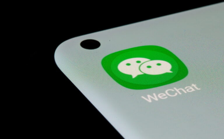 Alibaba Embraces WeChat Pay