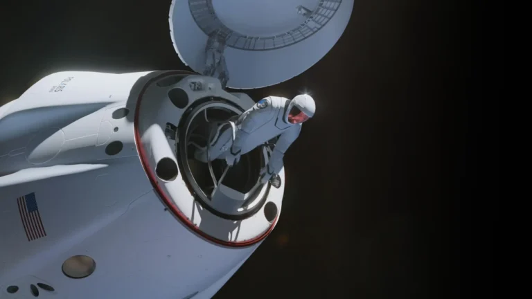 Polaris Dawns Historic Spacewalk