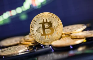 Bitcoin Price Dip Below $60K Triggers Largest Exchange
