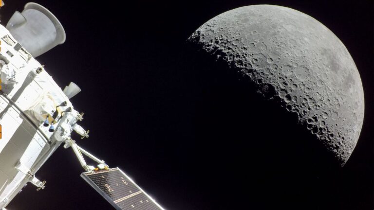Humanitys Return to the Moon Just Landed on US Soil