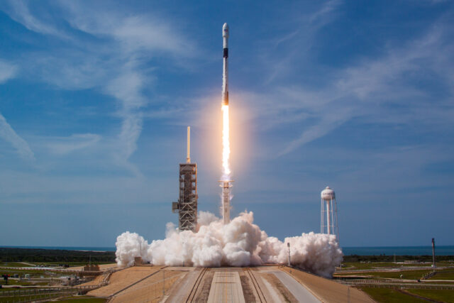 SpaceX Falcon 9 SpaceX Falcon 9