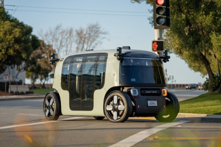 Did Amazons Zoox Robotaxi Just Hit a Major Roadblock in Las Vegas