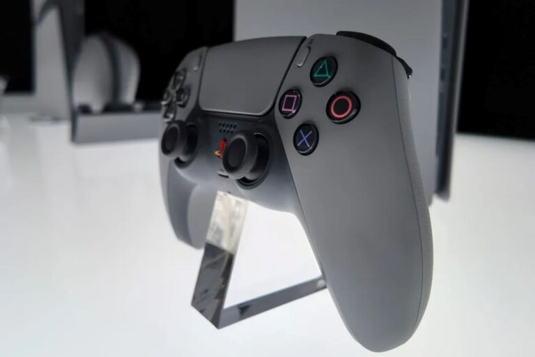 Sony 30th Anniversary DualSense Controller Restocks Online at 10 AM ET