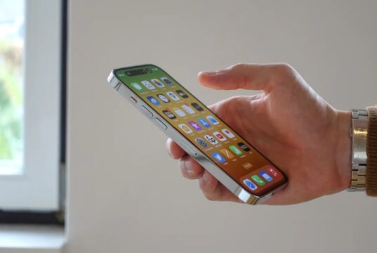 Apple releases iOS 26.1 with new toggles and key security fixes Apple releases iOS 26.1 with new toggles and key security fixes